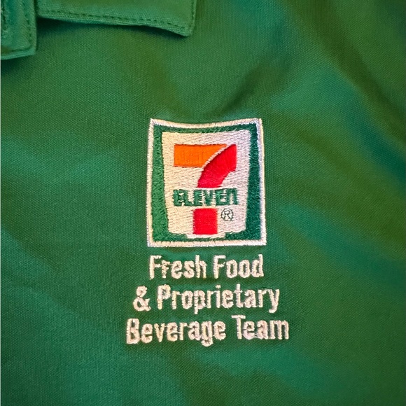 7 Eleven Employee 7-11 Uniform Nike Work Golf Polo Shirt Polyester  Medium RARE - Picture 5 of 6